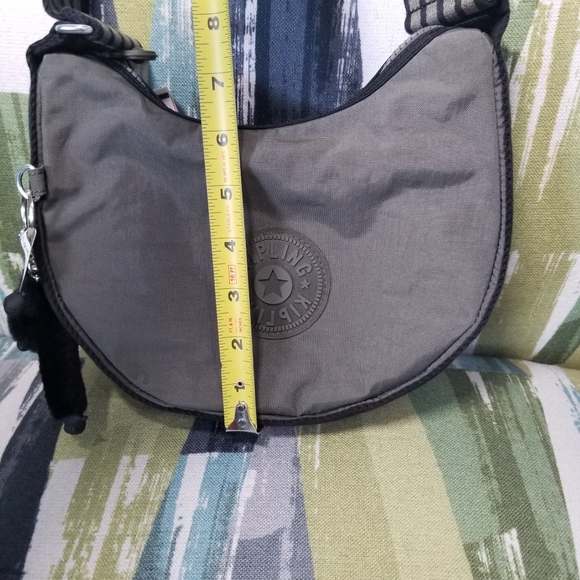 Kipling Malise Satchel In Green Moss With Monkey - Picture 3 of 13